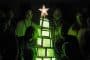 Un árbol de Navidad hecho con OLED