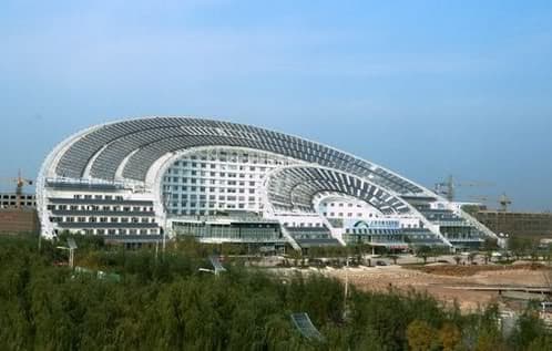 edificio-mas_grande-energia-solar.jpg