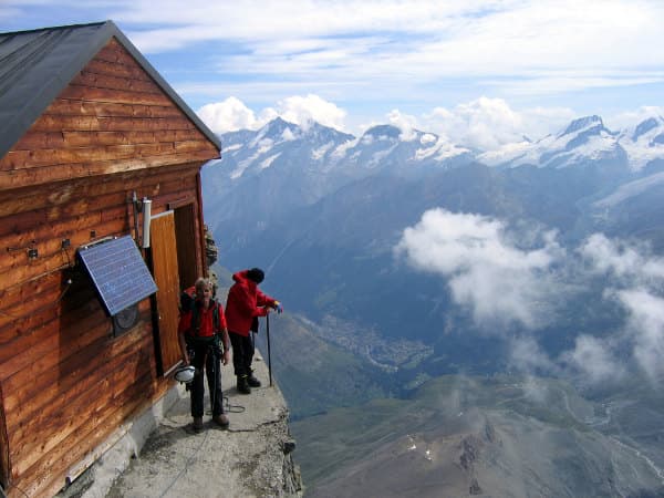Refugio-Solvay-Monte-Cervino-3