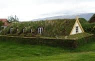 Casas semi-enterradas y con revestimiento vegetal (Islandia)