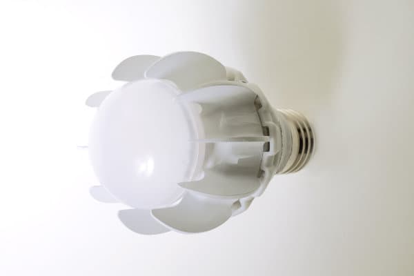 GE-bombilla-LED-equivalente-100w