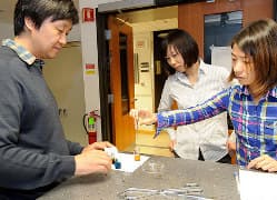 preparando-nanocables-con-gel-metal-sal