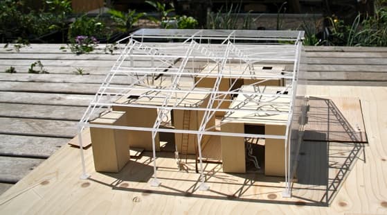 maqueta-casa-solar-(E)co-UPC-SDE2012