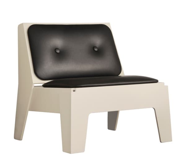 silla-Butter-material-reciclado-y asiento almohadillado