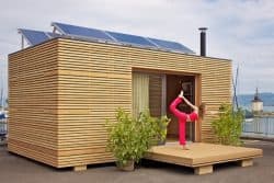 casa-prefabricada-Freedomky-con-placas-solares