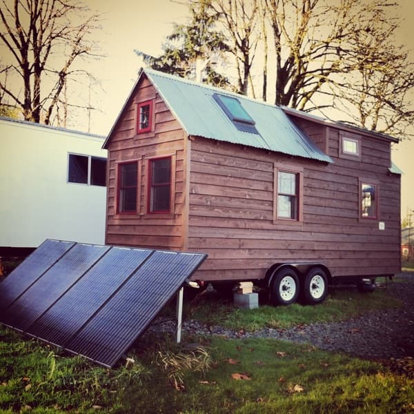 Casa-madera-TACK-paneles-solares