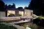 New Forest House: casa de campo con piscina naturalizada