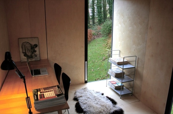 interior-escritorio-Mökki-caseta-prefabricada