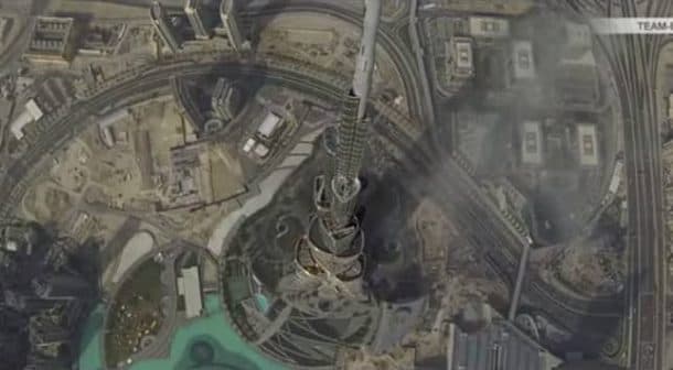sobrevolando-Dubai-con-un-dron