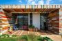 Casa LaHO: reutilizar la madera en la construcción