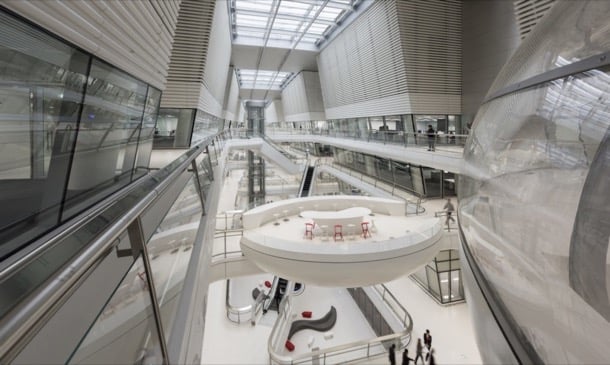 Hankook-Technodome-interior edificio de investigación